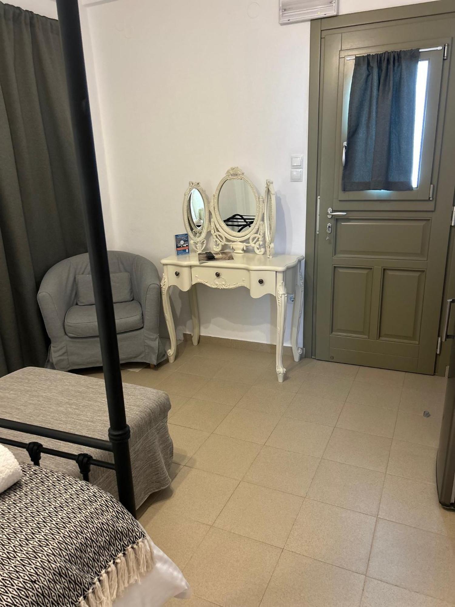 Pension Moschoula Platis Gialos  Luaran gambar